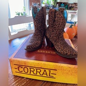 BRAND NEW IN BOX Corral Leopard suede cowgirl boots NEVER WORN